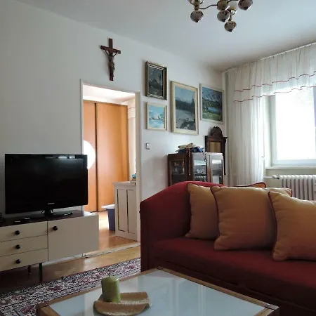 Apartman Maria Апартаменты *